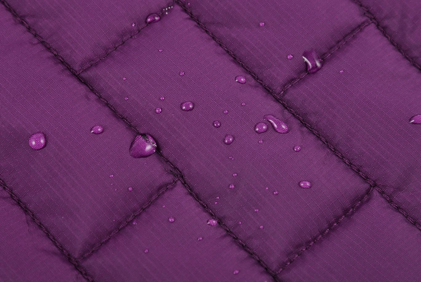 Abrigo impermeable reflectante